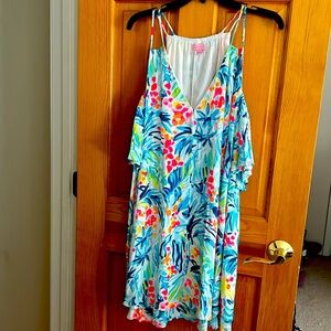 Lilly Pulitzer cold shoulder fully lined dress 👗